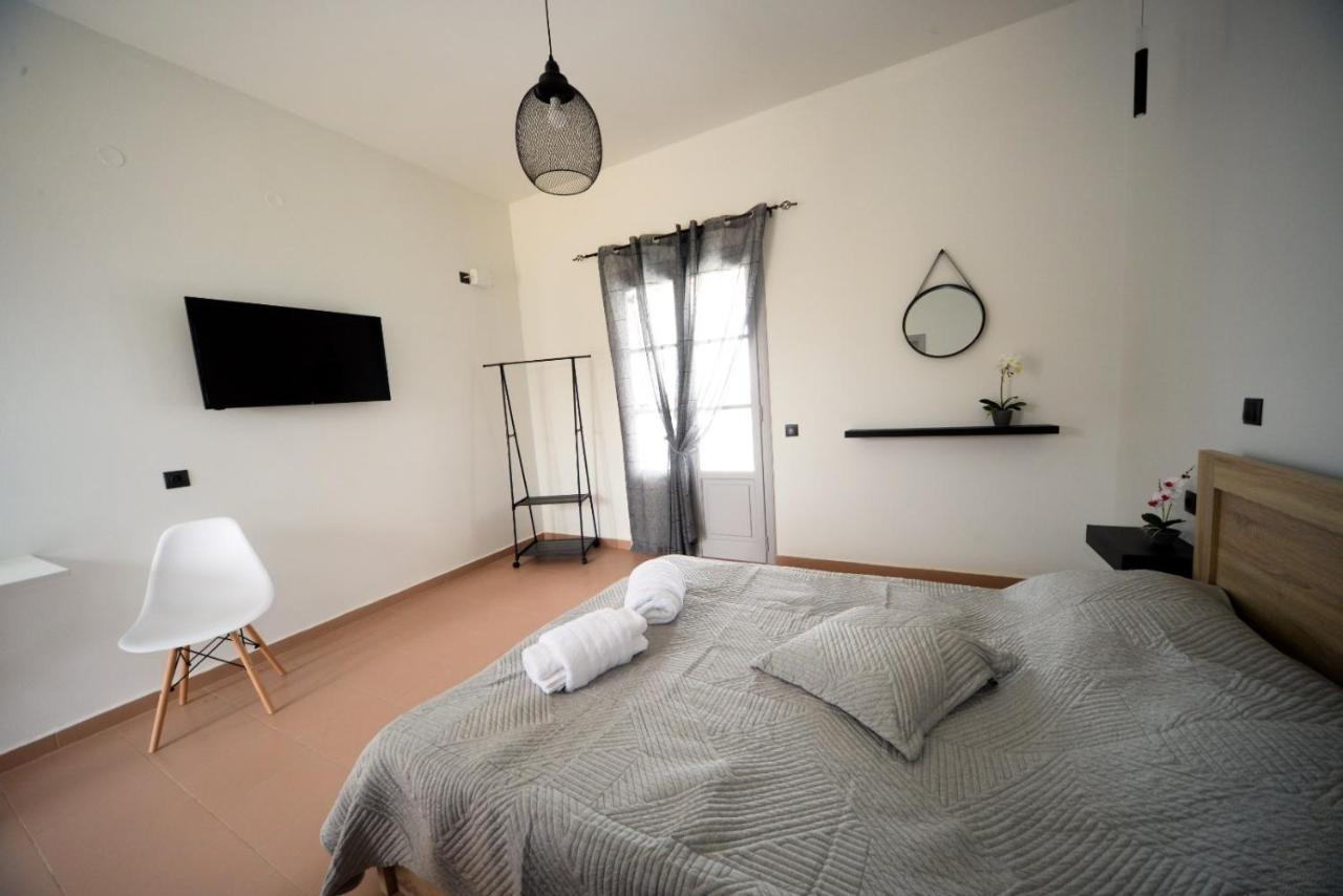 Azosunapartment3 Azolimnos Buitenkant foto